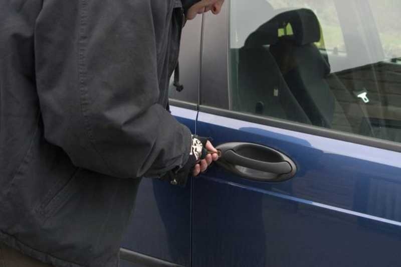 Verdict date set in car robbery case 