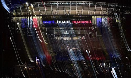 Wembley honours Paris victims with French anthem