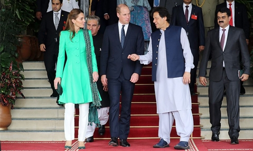 Prince William, Kate meet Imran Khan, friend of Diana Prince William, Kate meet Imran Khan, friend of Diana