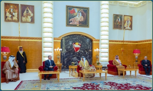 HM King Hamad Welcomes Delegates of Asian Youth Games HM King Hamad Welcomes Delegates of Asian Youth Games