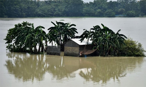 Death toll from South Asia flooding tops 1,000