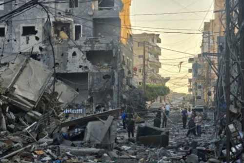 Lebanon says Israeli strike targets army barracks, wounding soldier