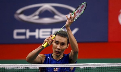 Malaysia's Lee left fuming over knee injury Malaysia's Lee left fuming over knee injury