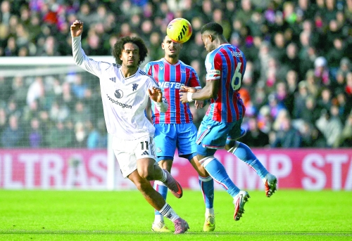 Zirkzee ends goal drought to inspire Man Utd victory at Palace 