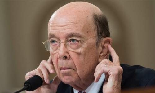 Trump weighs ousting commerce secretary Ross