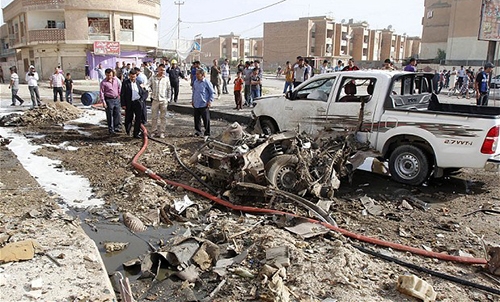Bombings at Iraq cafe kill 20: officers