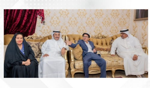 Information Minister praises literary icons Al Sharqawi and Ajlan