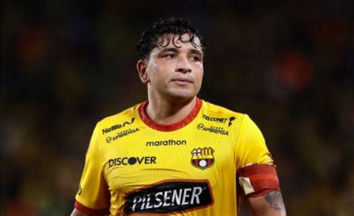 Ecuadorean footballer Mario Pineida shot and killed