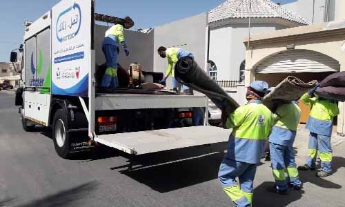 Bahrain's Southern Municipality removes 700 tonnes of old furniture