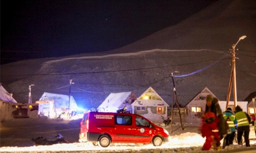 One killed, several injured in Norwegian Arctic avalanche
