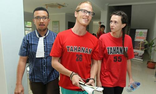 British journalists jailed over piracy film leave Indonesia