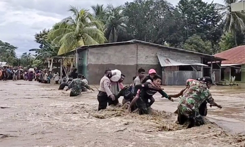 Indonesia landslides, floods kill 55 people; dozens missing