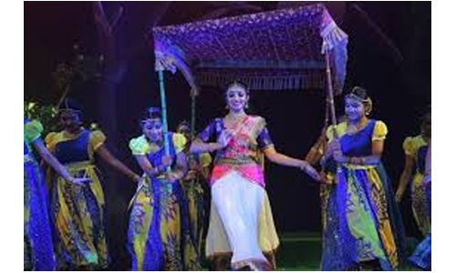 Bahrain musical gains appreciation at Indian festival
