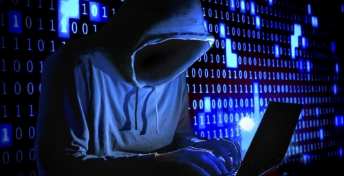 Cyber attacks ‘top risk for financial services’