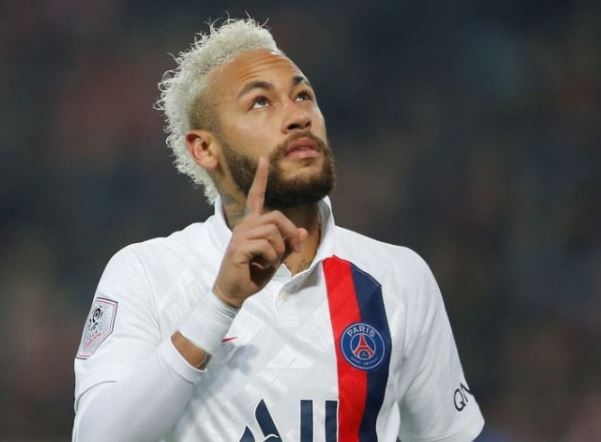 Neymar dedicates goal to Kobe Bryant Neymar dedicates goal to Kobe Bryant