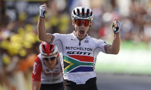 Daryl Impey sprints to Bastille Day victory