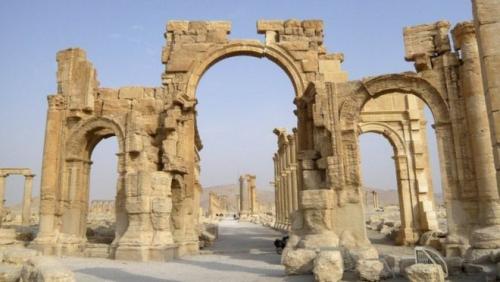 Islamic State 'blows up Palmyra arch' Islamic State 'blows up Palmyra arch'