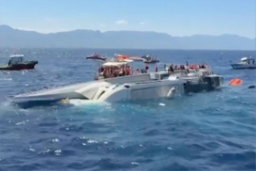 8 Dead, 18 Missing After Boat Capsizes Off Northern Cyprus