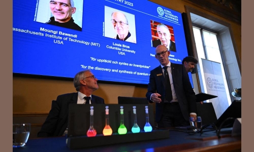 Trio win chemistry Nobel for 'quantum dots' after leak