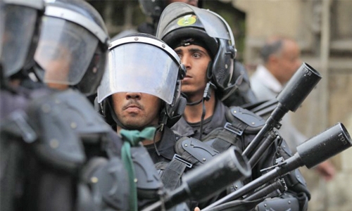 Ultras kill 54 cops in Egypt