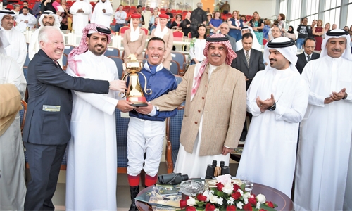 Field of Fame triumph Field of Fame triumph