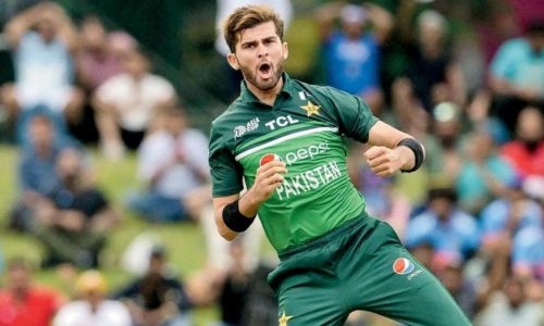 Pakistan cricket talks mend captaincy crisis after Afridi row