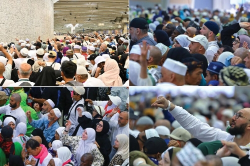 Pilgrims Perform Stoning Ritual on Second Day of Tashreeq in Mina Pilgrims Perform Stoning Ritual on Second Day of Tashreeq in Mina