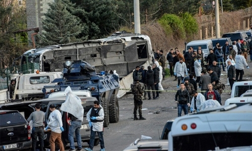 One killed, 47 injured in Turkey car bombing One killed, 47 injured in Turkey car bombing