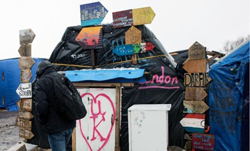 Calais 'Jungle' eviction delayed as Belgium tightens border Calais 'Jungle' eviction delayed as Belgium tightens border