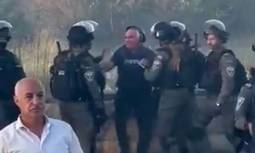 CNN journalist manhandled by Israeli forces