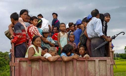 At least 18,500 Rohingya flee to Bangladesh as Rakhine unrest rages