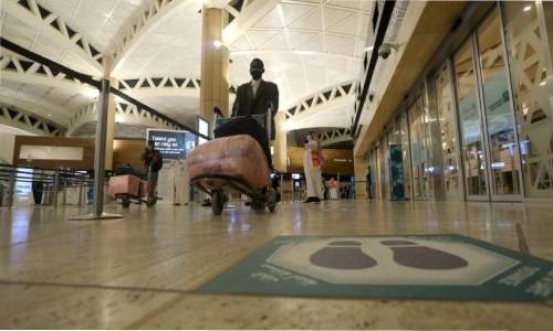 Saudi Arabia starts operating airports at full capacity