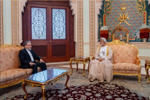 Oman, Iran Discuss Regional Issues 