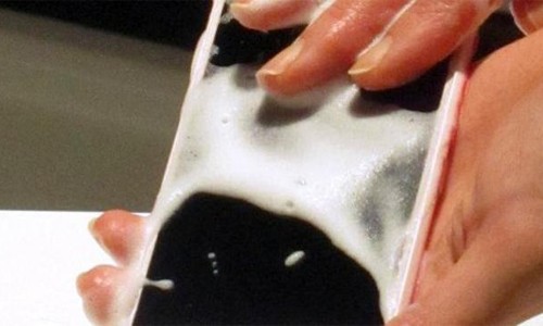 World's first washable smartphone to debut in Japan World's first washable smartphone to debut in Japan
