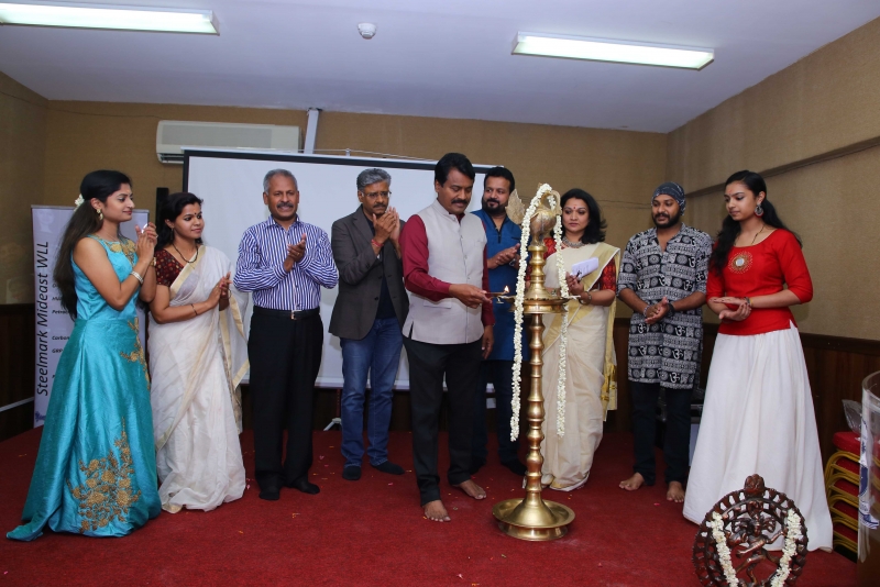 Meluha, an endeavour of Indian artists in Bahrain, lights the ceremonial lamp