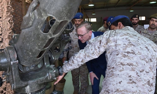 Airlines halt Hormuz flights amid US-Iran crisis