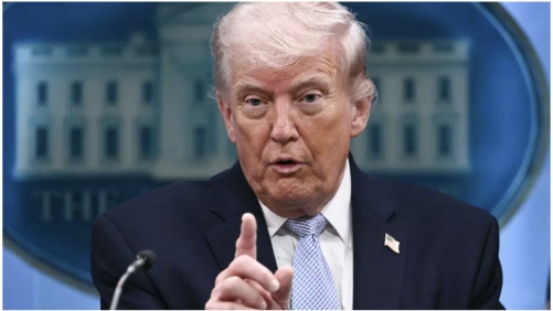 Trump Warns Iran Against Charging Tanker Fees Amid Hormuz Disruption