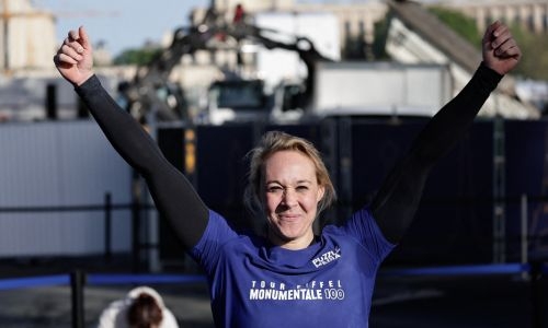 French athlete breaks world record after climbing Eiffel Tower