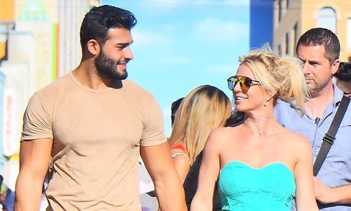 Britney Spears, Sam Asghari having great time in Miami