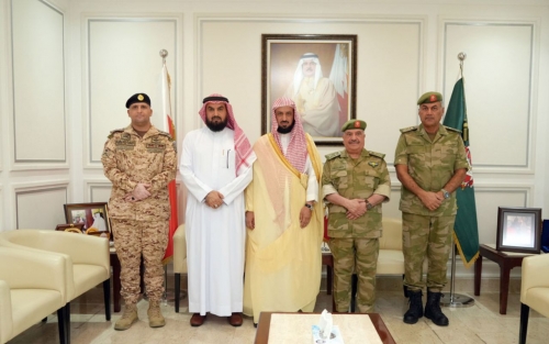 Saudi Guard Official Visits Bahrain Saudi Guard Official Visits Bahrain