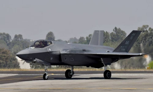 US tries to woo India away from Russia with display of F-35s, bombers