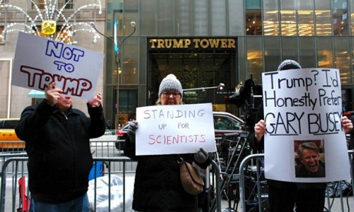 Man with knife, garrote arrested at Trump Tower