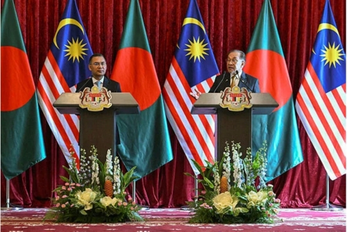 Malaysia Pledges Better Protection for Bangladeshi Workers Malaysia Pledges Better Protection for Bangladeshi Workers
