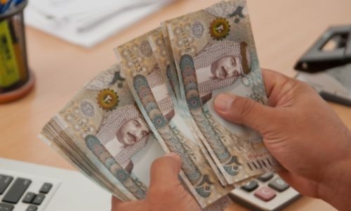 Asian Scammer Defrauds Company Owner of 15,000 Dinars
