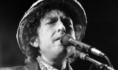 Dylan, Clapton manuscripts to go under hammer