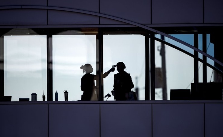 South Korea plans tracking wristbands