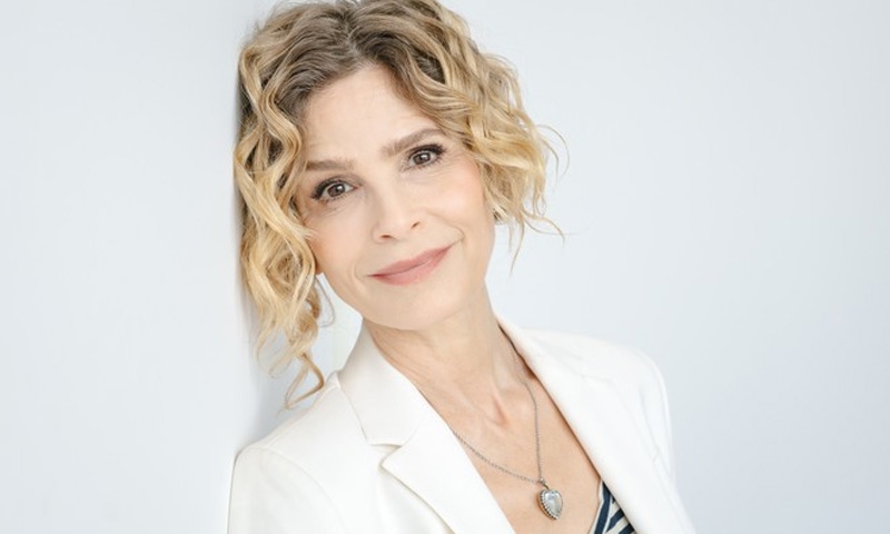 Kyra Sedgwick to direct supernatural love story