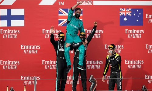 Hamilton wins at Imola to secure record for Mercedes
