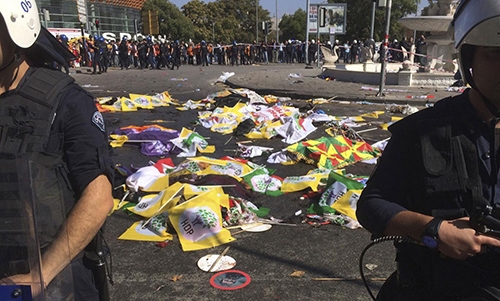 Turkey places under arrest IS 'New Year suicide bombing' suspects Turkey places under arrest IS 'New Year suicide bombing' suspects