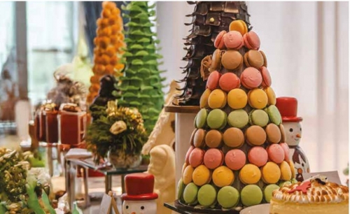 Celebrate the Magic of Christmas at Gulf Hotel Celebrate the Magic of Christmas at Gulf Hotel